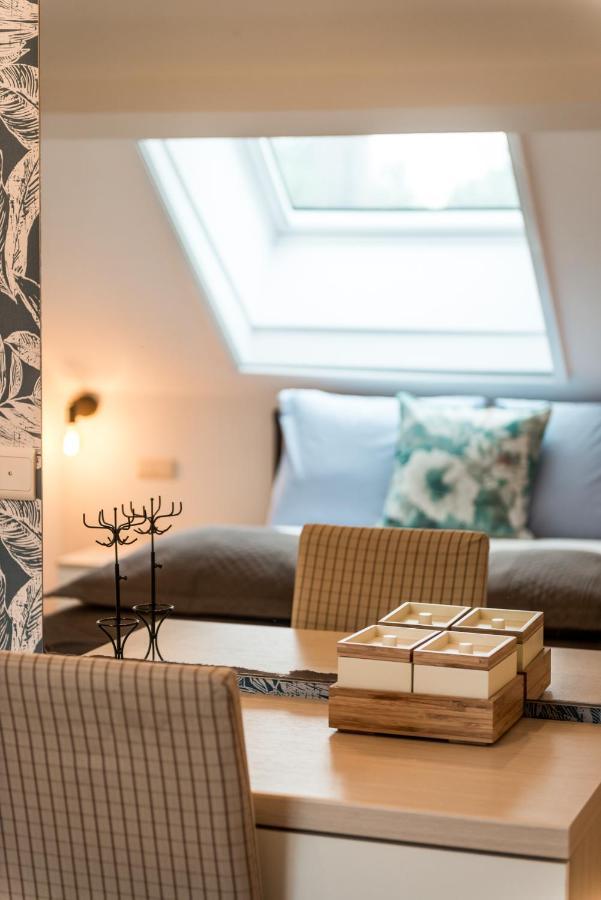Een Prachtige En Luxueuze Vakantiewoning Dat Is Hof Leskensdaele Geraardsbergen Luaran gambar