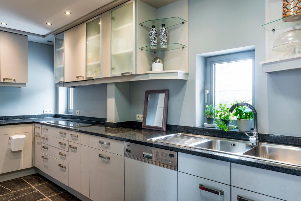 Een Prachtige En Luxueuze Vakantiewoning Dat Is Hof Leskensdaele Geraardsbergen Luaran gambar
