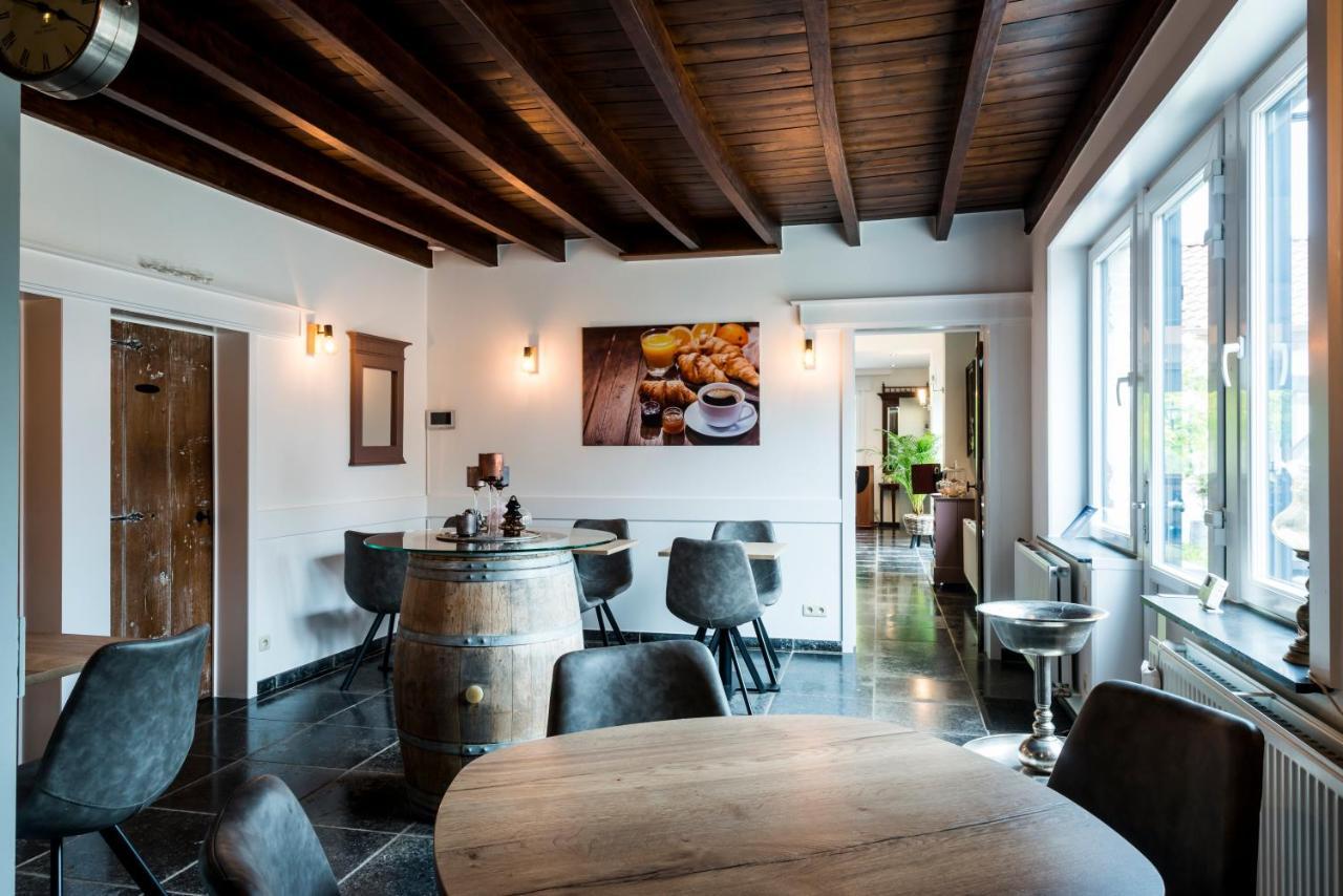 Een Prachtige En Luxueuze Vakantiewoning Dat Is Hof Leskensdaele Geraardsbergen Luaran gambar